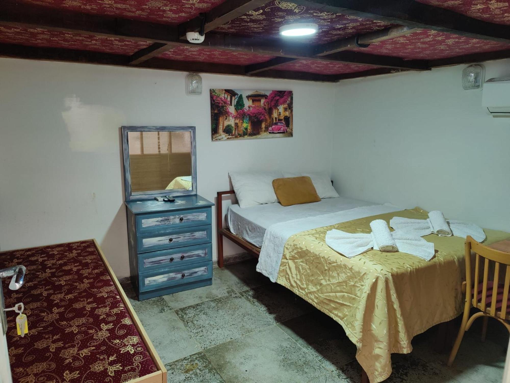 Antique House Hotel Анталия Екстериор снимка