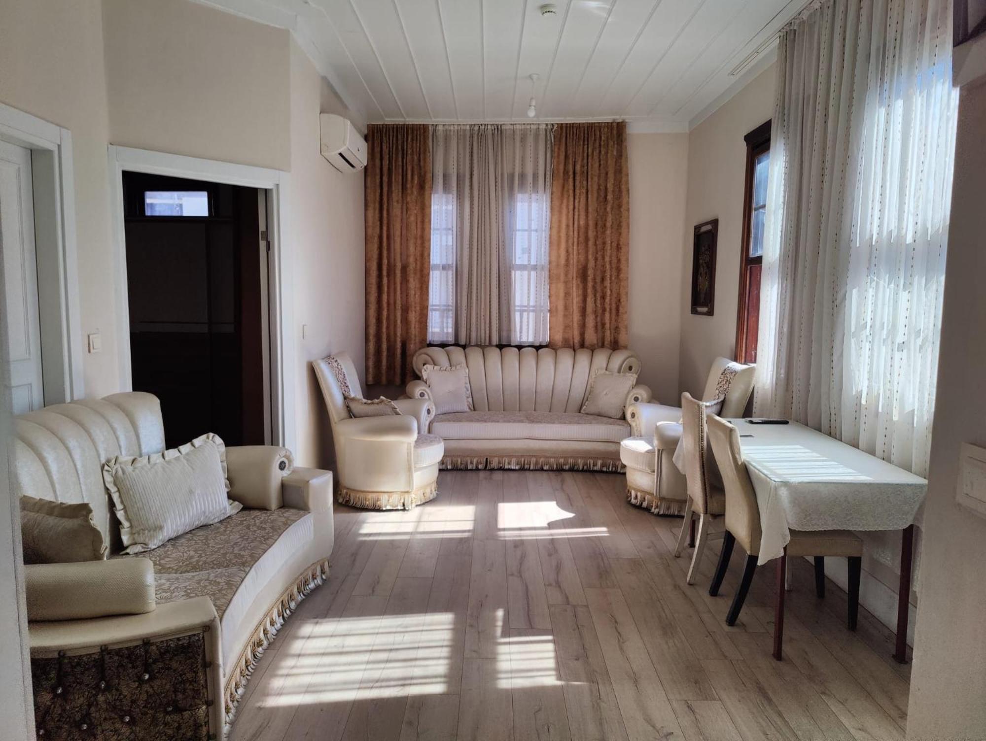 Antique House Hotel Анталия Екстериор снимка