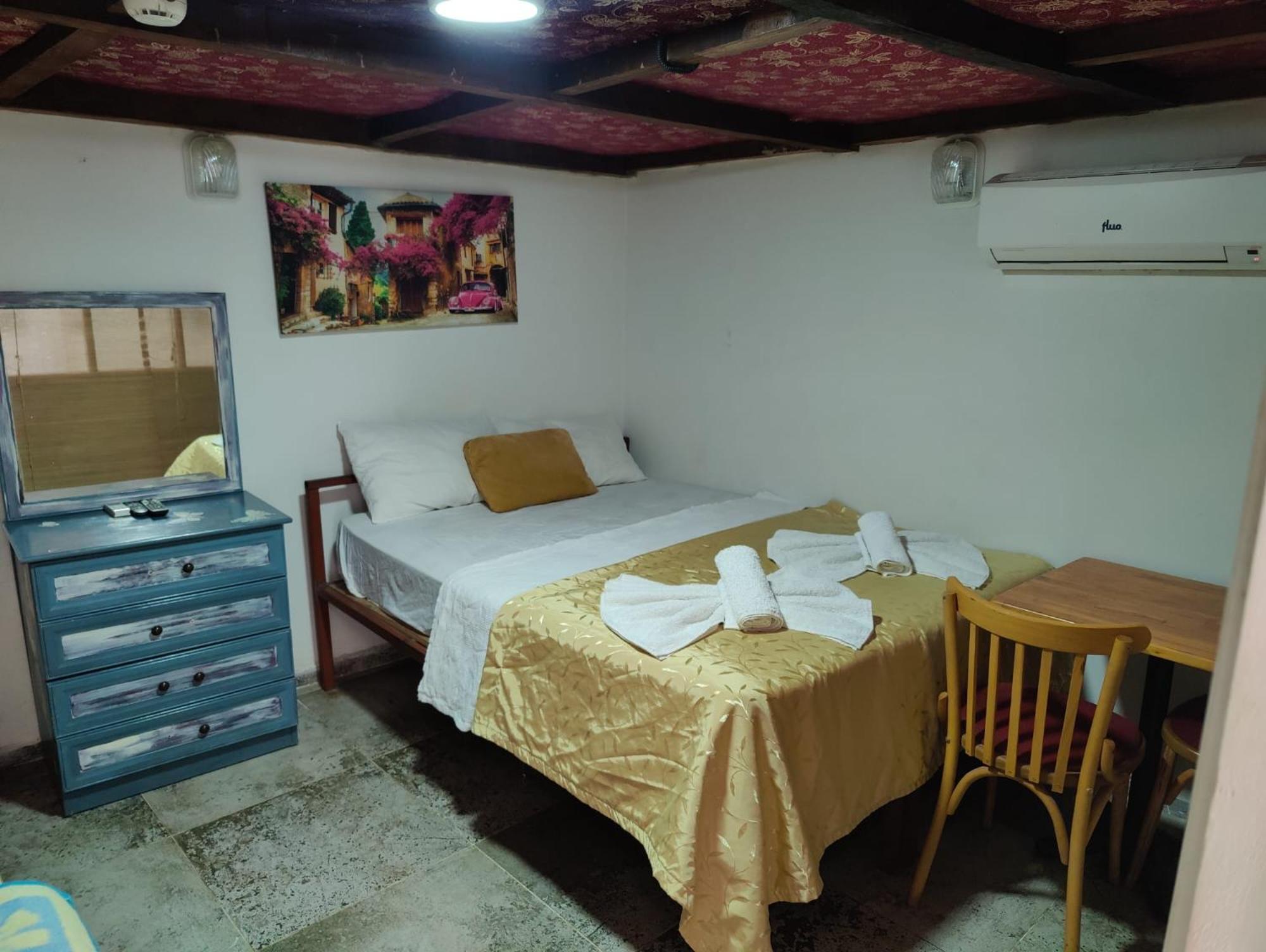 Antique House Hotel Анталия Екстериор снимка